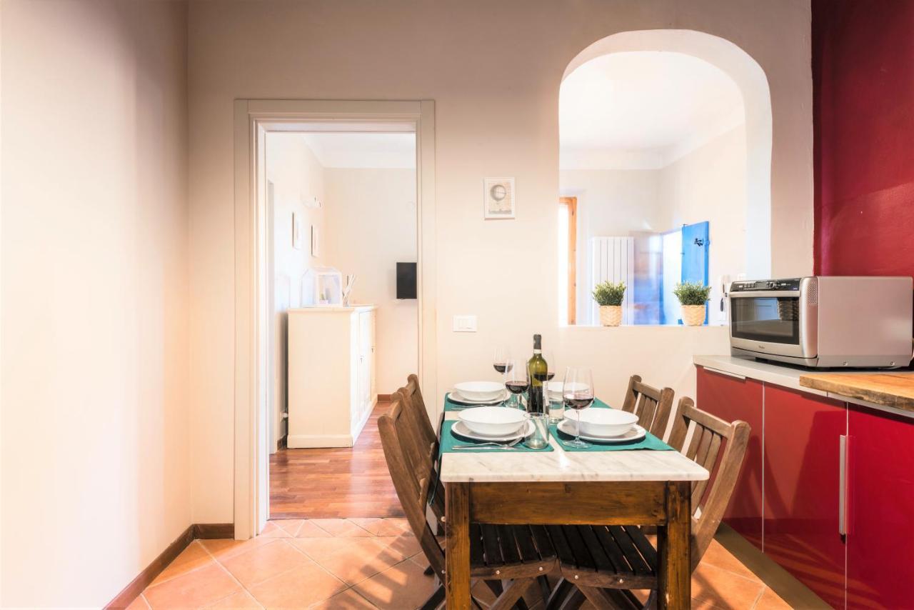 Hostly - La Pera Suite Apartment - 2 Bedrooms, Full Center Pisa Exterior photo