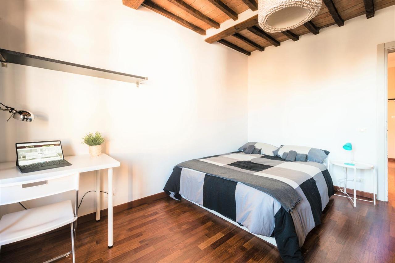Hostly - La Pera Suite Apartment - 2 Bedrooms, Full Center Pisa Exterior photo